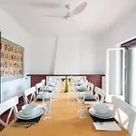 Jacaranda Apartment