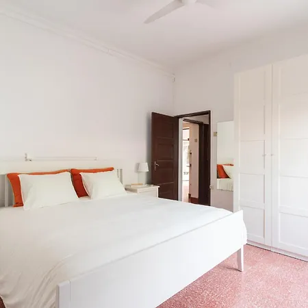 Appartement Jacaranda *